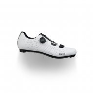 Chaussures route homme Fizik Tempo Overcurve R5 White/Black chez Mondovélo Chambéry Annecy Grenoble Rumilly